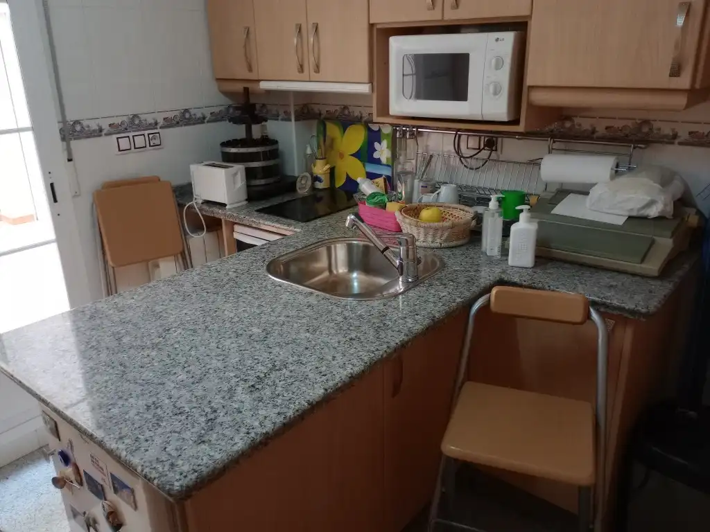 Cocina de Oficina de alquiler en Don Benito con Aire acondicionado, Calefacción y Trastero