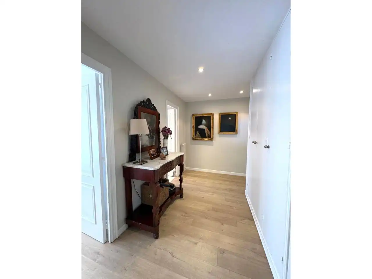 Maisonette zum Verkauf in Sant Cugat del Vallès mit Klimaanlage, Heizung und Parkett