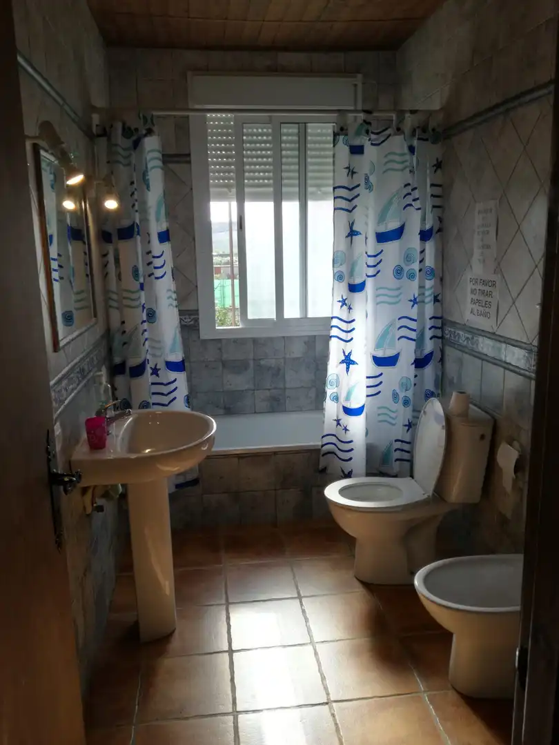 Bany de Casa o xalet en venda en Espera amb Terrassa