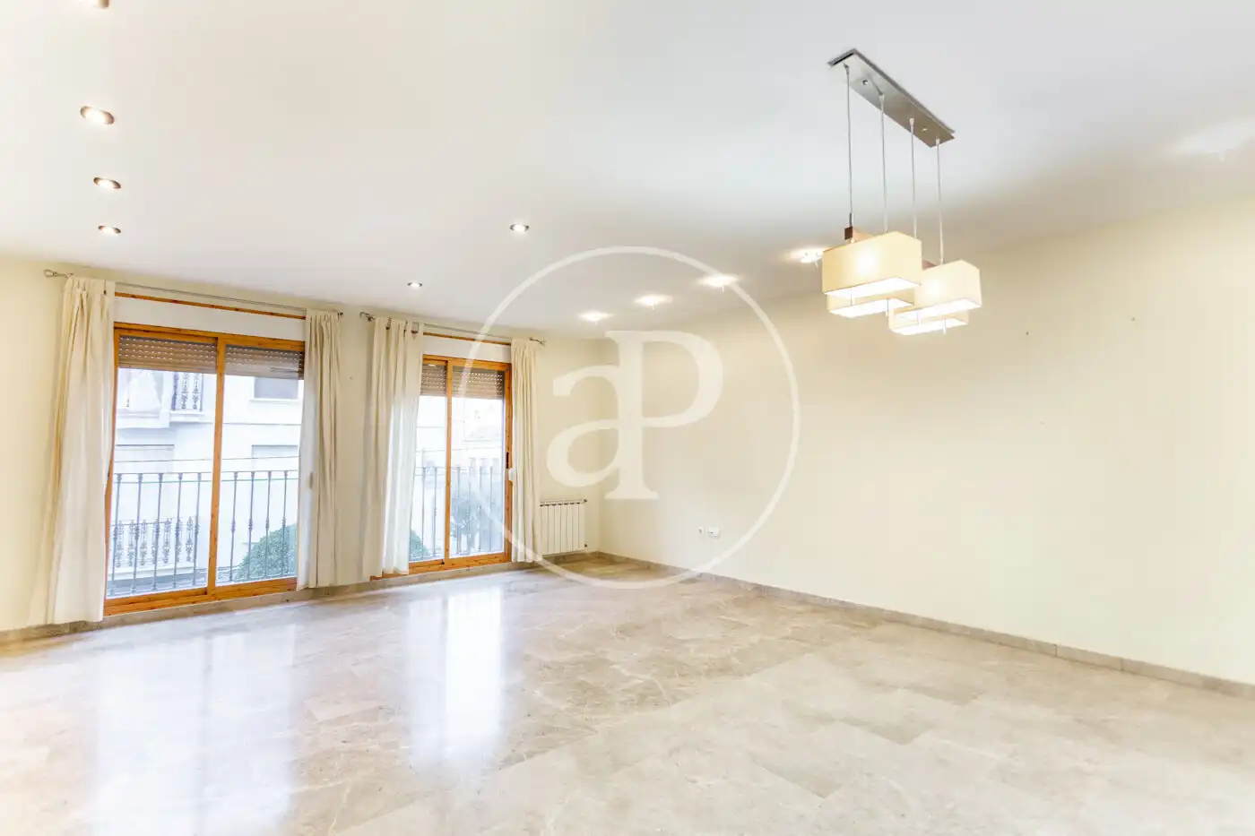 Flat for rent in Pl. de la Constitución, La Constitución - Canaleta