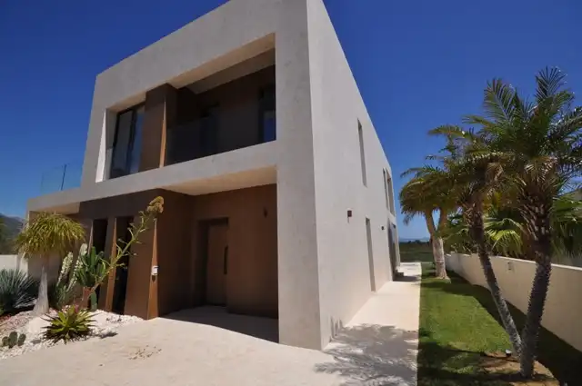 Chalet con piscina en venta en Miami Platja, imagen 15