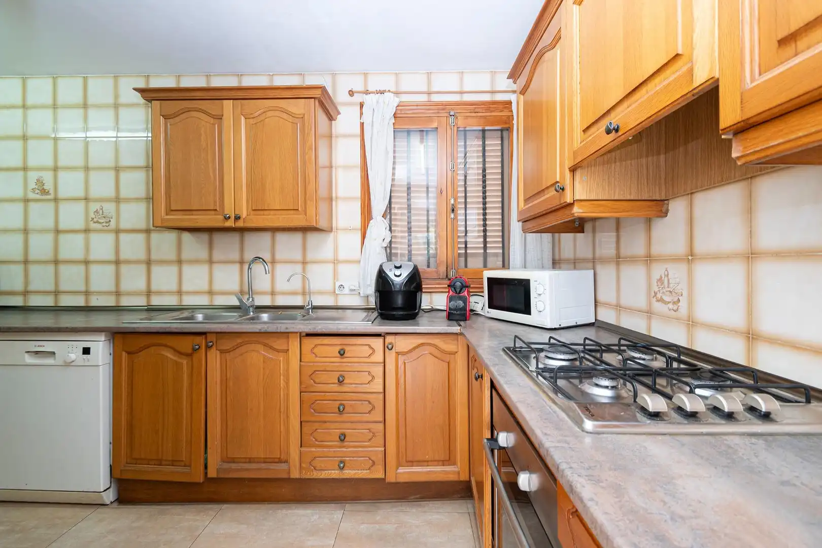 Cuina de Casa o xalet en venda en  Palma de Mallorca amb Aire condicionat, Jardí privat i Terrassa