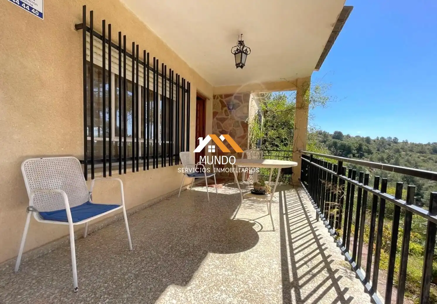 Vista exterior de Casa o chalet en venta en Olocau con Aire acondicionado, Jardín privado y Terraza