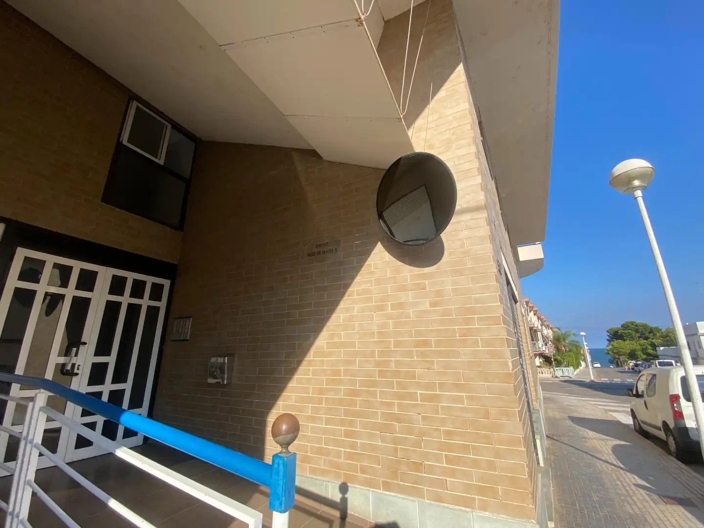 Vista exterior de Piso en venta en La Ràpita con Aire acondicionado