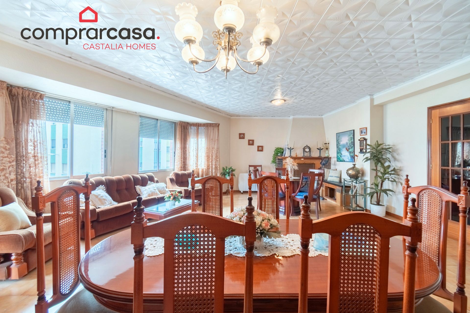 Sala d'estar de Casa adosada en venda en Almazora / Almassora amb Aire condicionat, Parquet i Terrassa