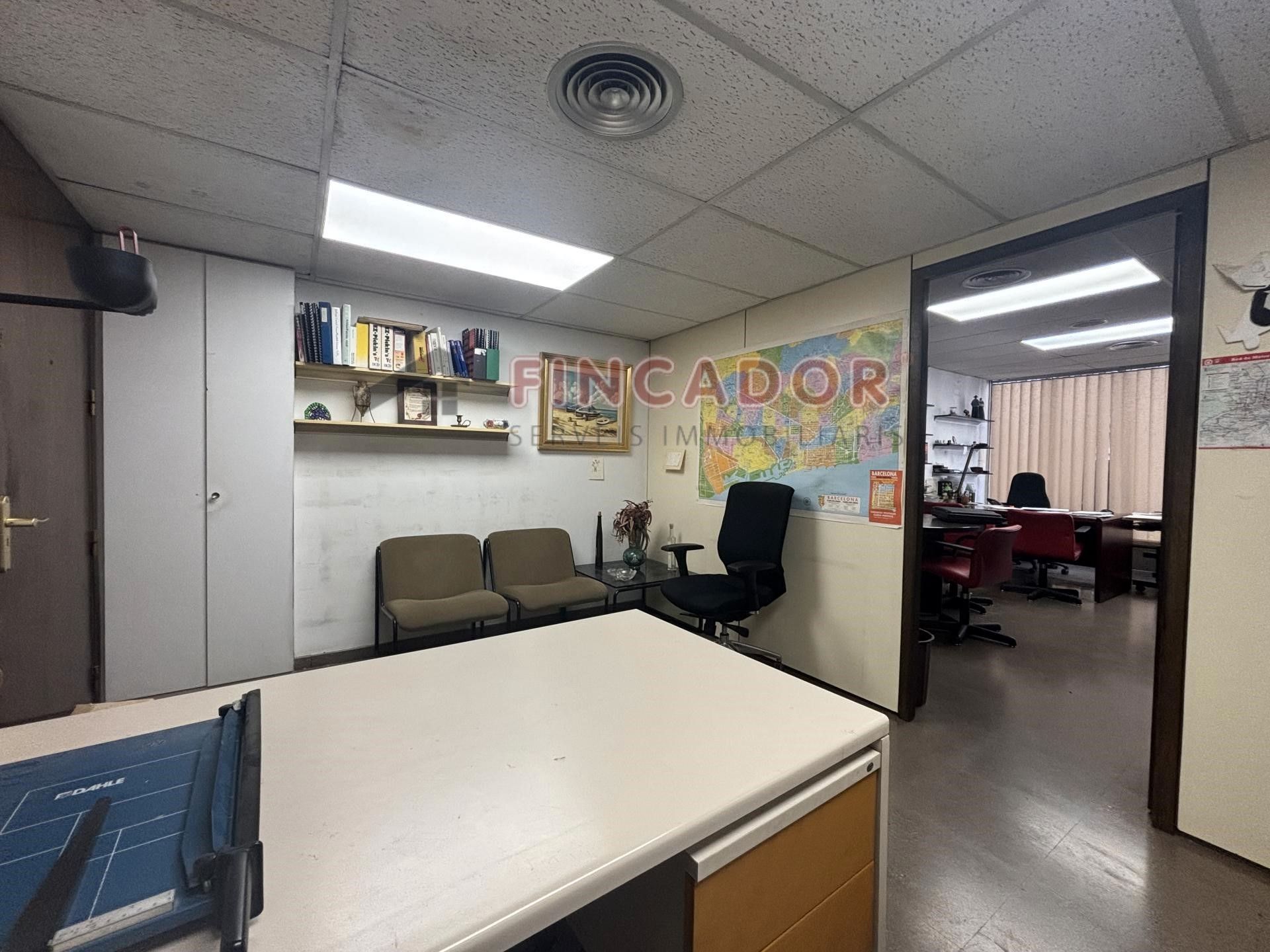 Office for sale in  Barcelona Capital  with Air Conditioner, Heating and Internet