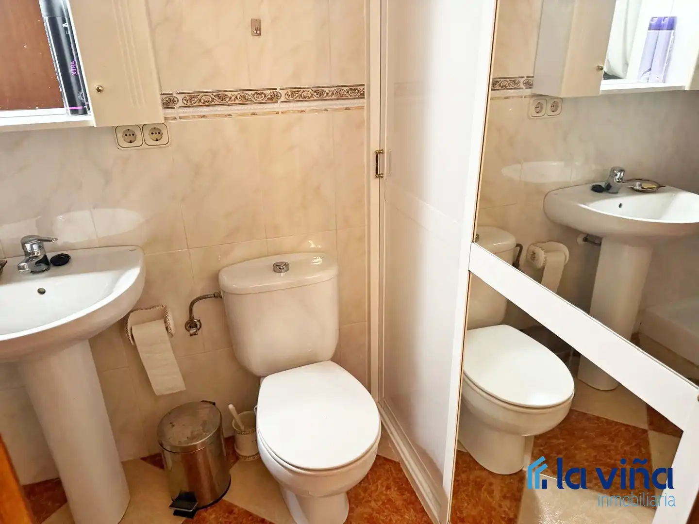 Bathroom of Houses for sale in Alameda  with Furnished