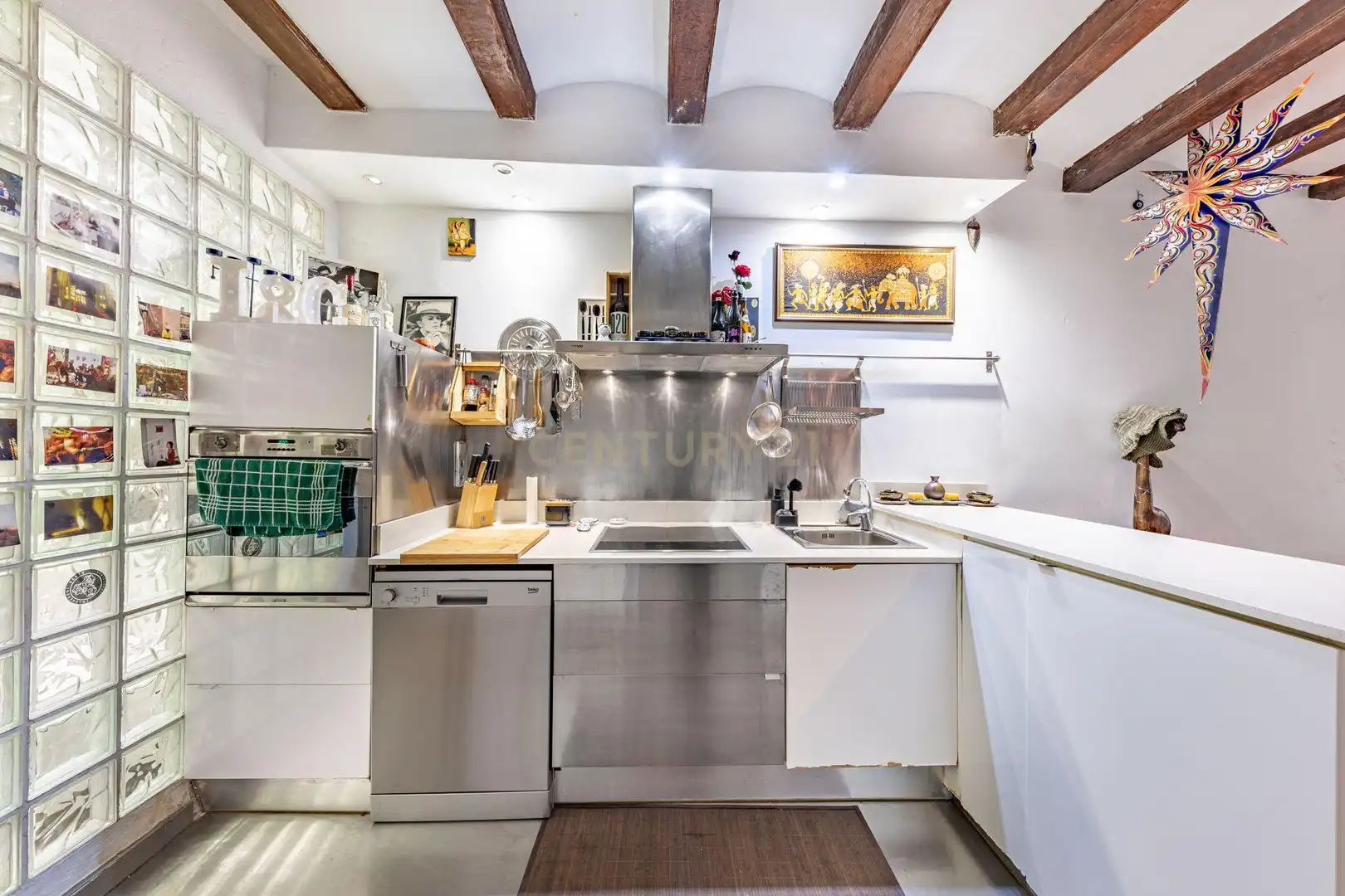 Kitchen of Apartments for sale in Barcelona  with Oven, Washing machine and Microwave