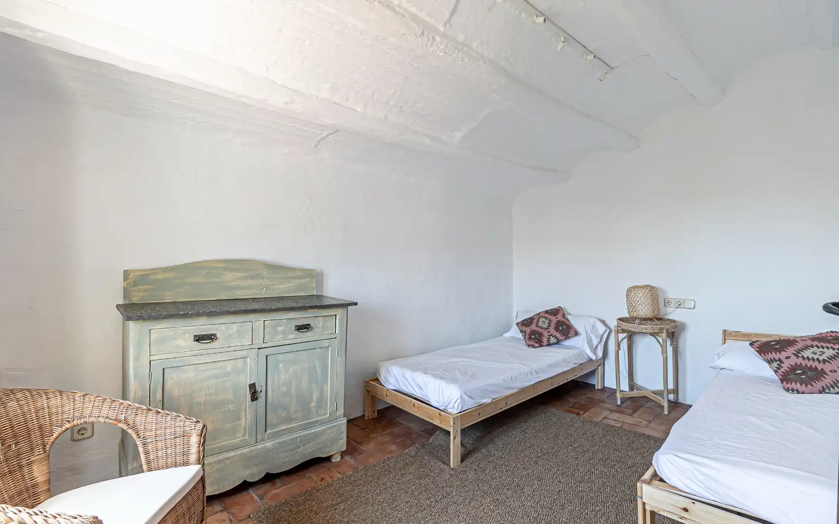 Schlafzimmer von Country house zum Verkauf in Torrelles de Foix mit Heizung, Privatgarten und Terrasse