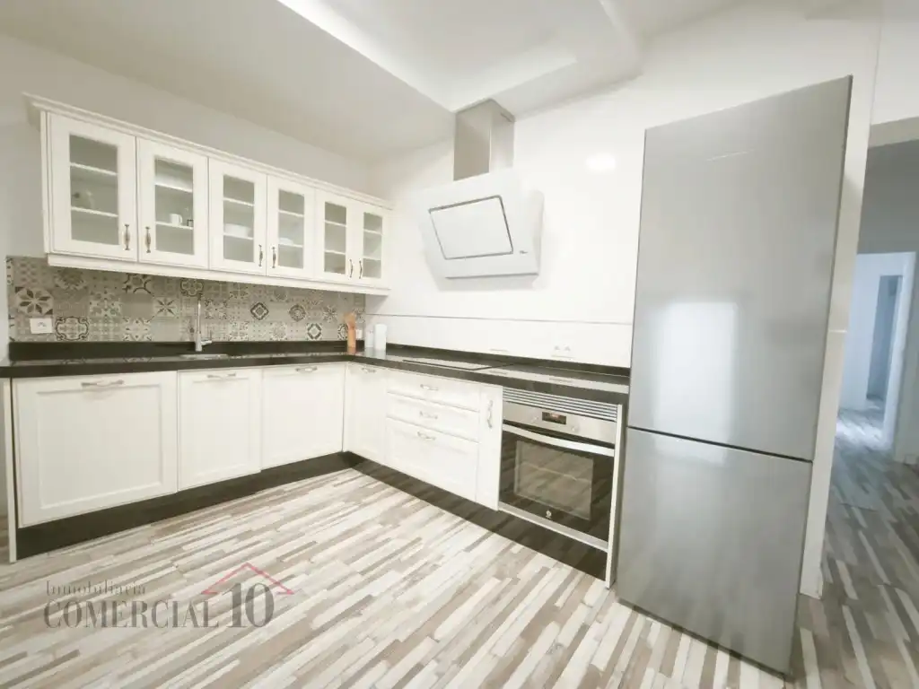 Cocina de Apartamento de alquiler en Badajoz con Terraza y Balcón