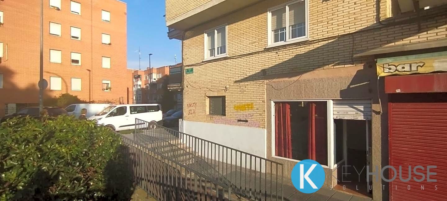 Exterior view of Premises for sale in San Fernando de Henares