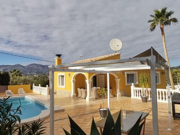 Casa en venta en Benicolada - Las Adelfas