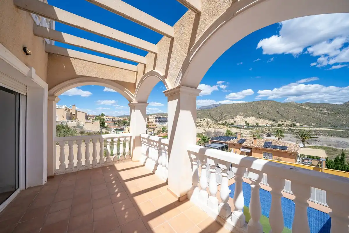 Casa pareada con terraza en venta en Carrer d'Oriola, imagen 26