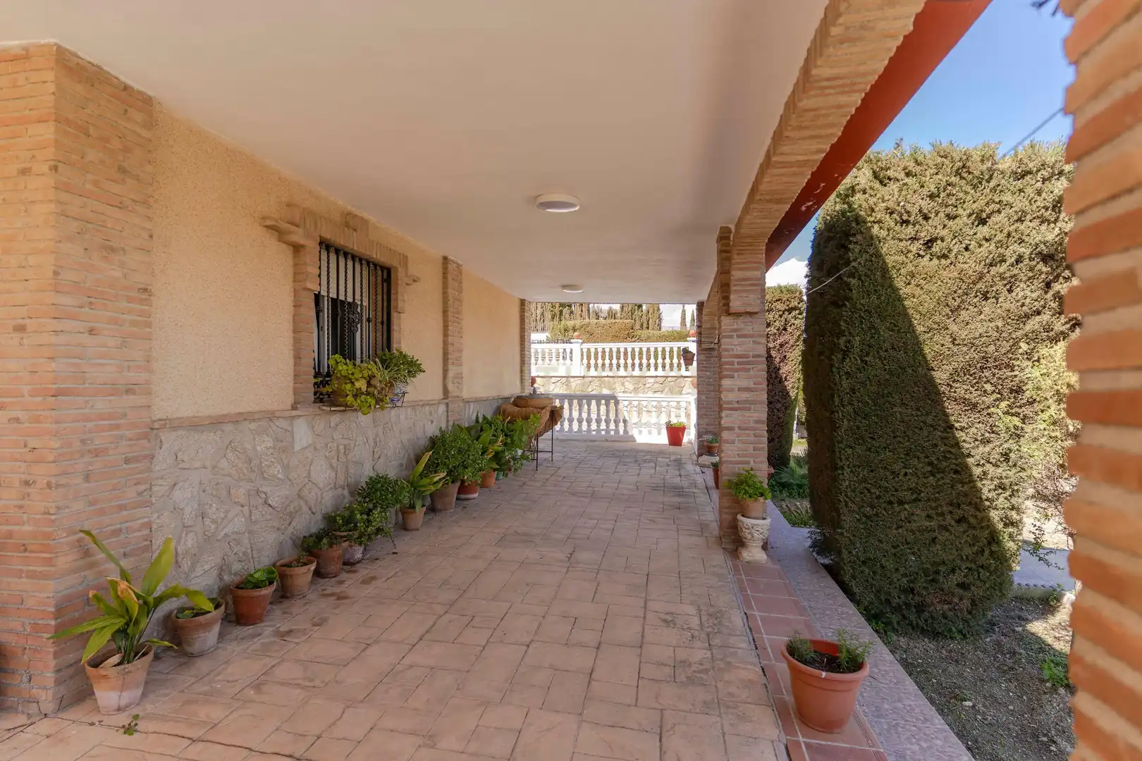 Casa o chalet en venta en Las Gabias con Jardín privado, Trastero y Piscina