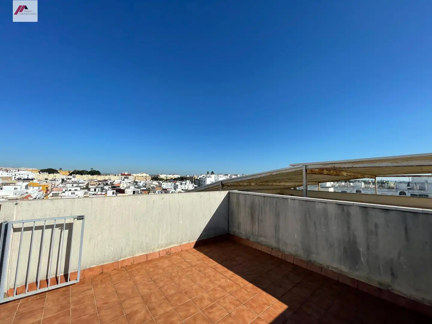 Terrassa de Apartament en venda en El Puerto de Santa María amb Moblat
