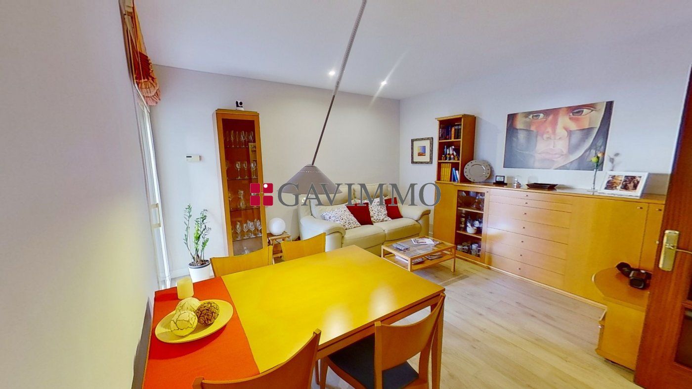 Flat for sale in La Maternitat i Sant Ramon