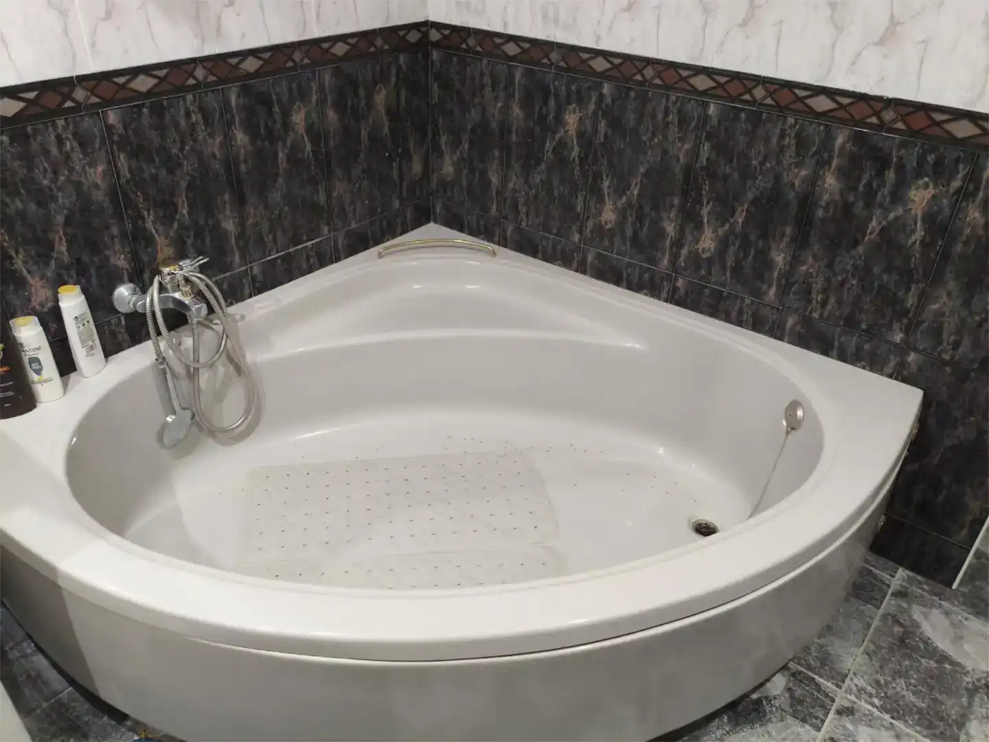 Baño de Piso en venta en Puente Jontoya - Puente de la Sierra - El Arroyo