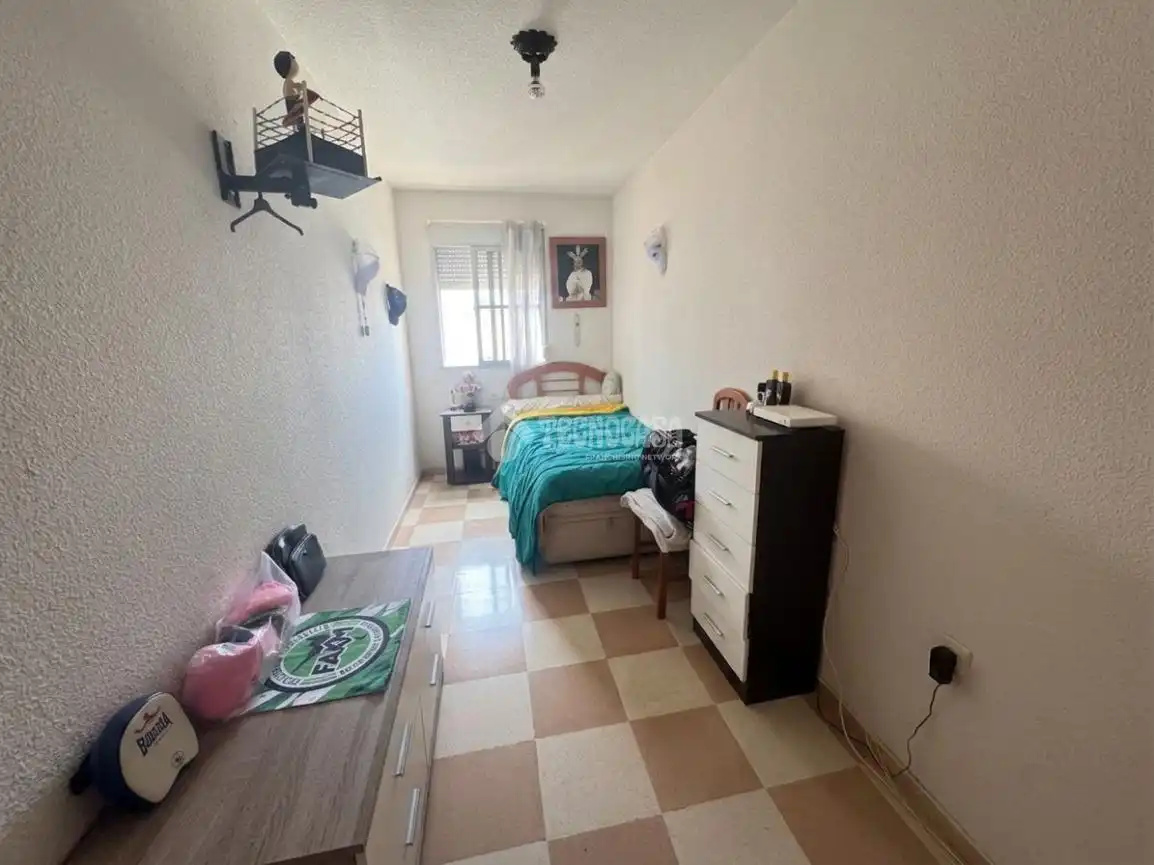 Habitación de Piso en venta en Estepona con Terraza