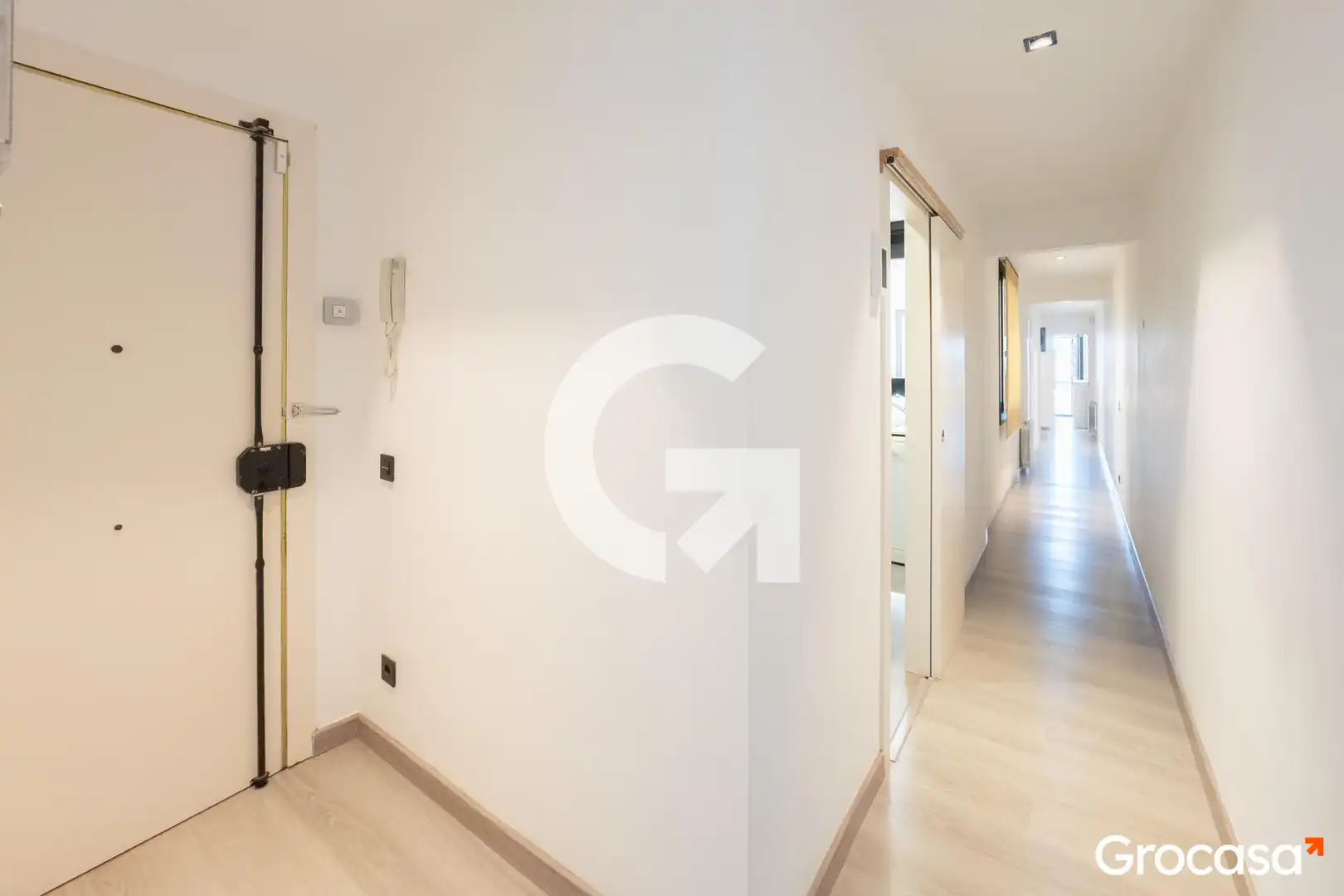 Piso en venta en Barcelona con Calefacción, Amueblado y Horno