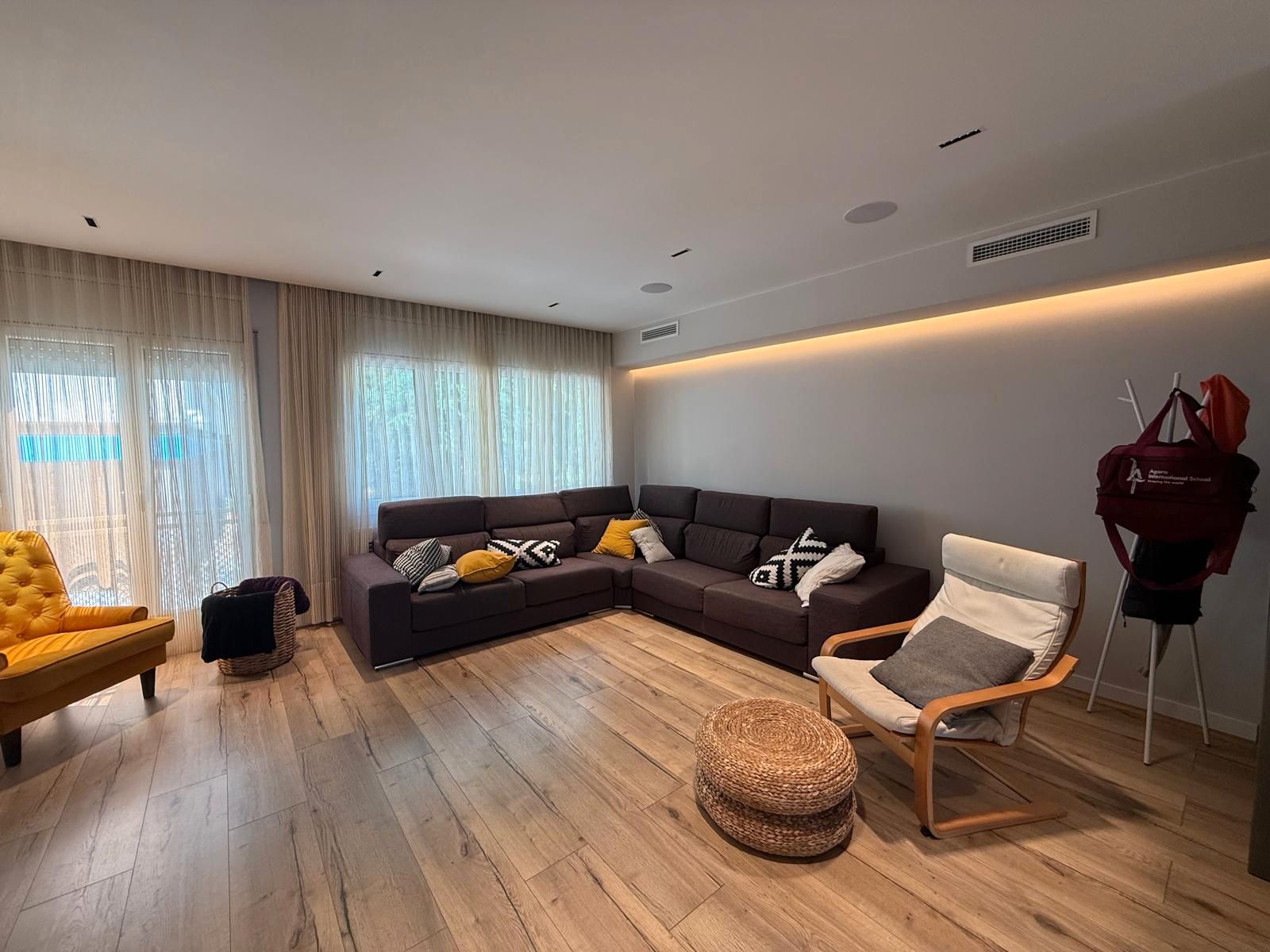 Living room of House or chalet for sale in Sabadell  with Air Conditioner, Heating and Private garden