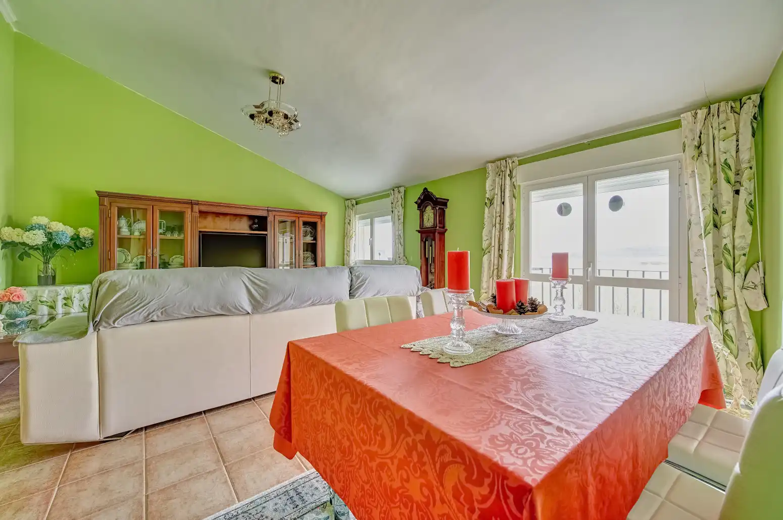 Comedor de Casa o chalet en venta en Arellano con Jardín privado, Terraza y Trastero