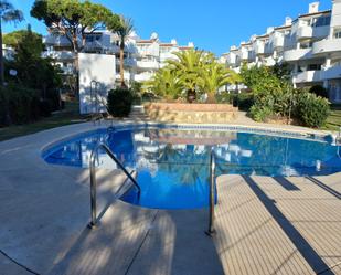 Duplex for sale in Calle Pinos, Calahonda