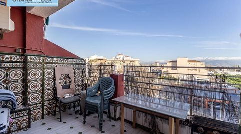 Foto 3 de Piso en venta en Avenida de Aragón, Atarfe, Granada