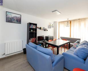 Living room of Flat for sale in  Granada Capital  with Heating and Balcony