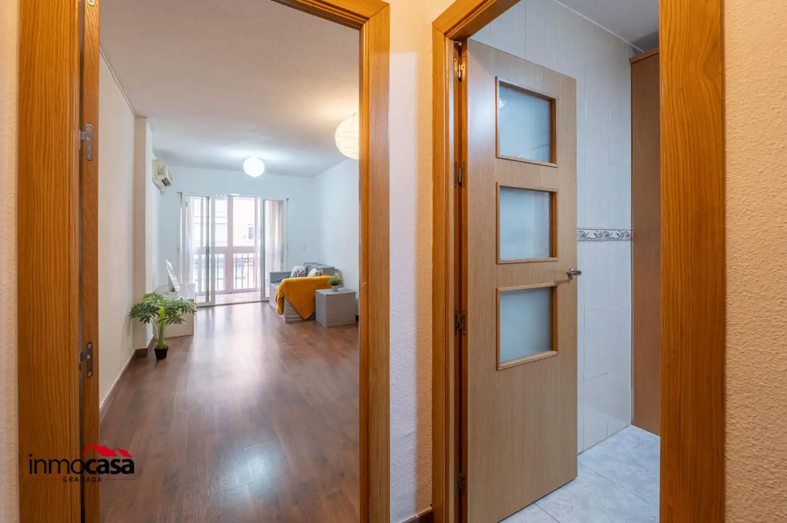Flat for sale in Granada  with Air Conditioner, Heating and Balcony