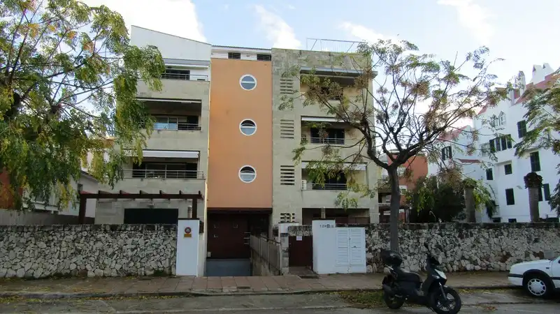 Vista exterior de Piso en venta en Ciutadella de Menorca con Piscina