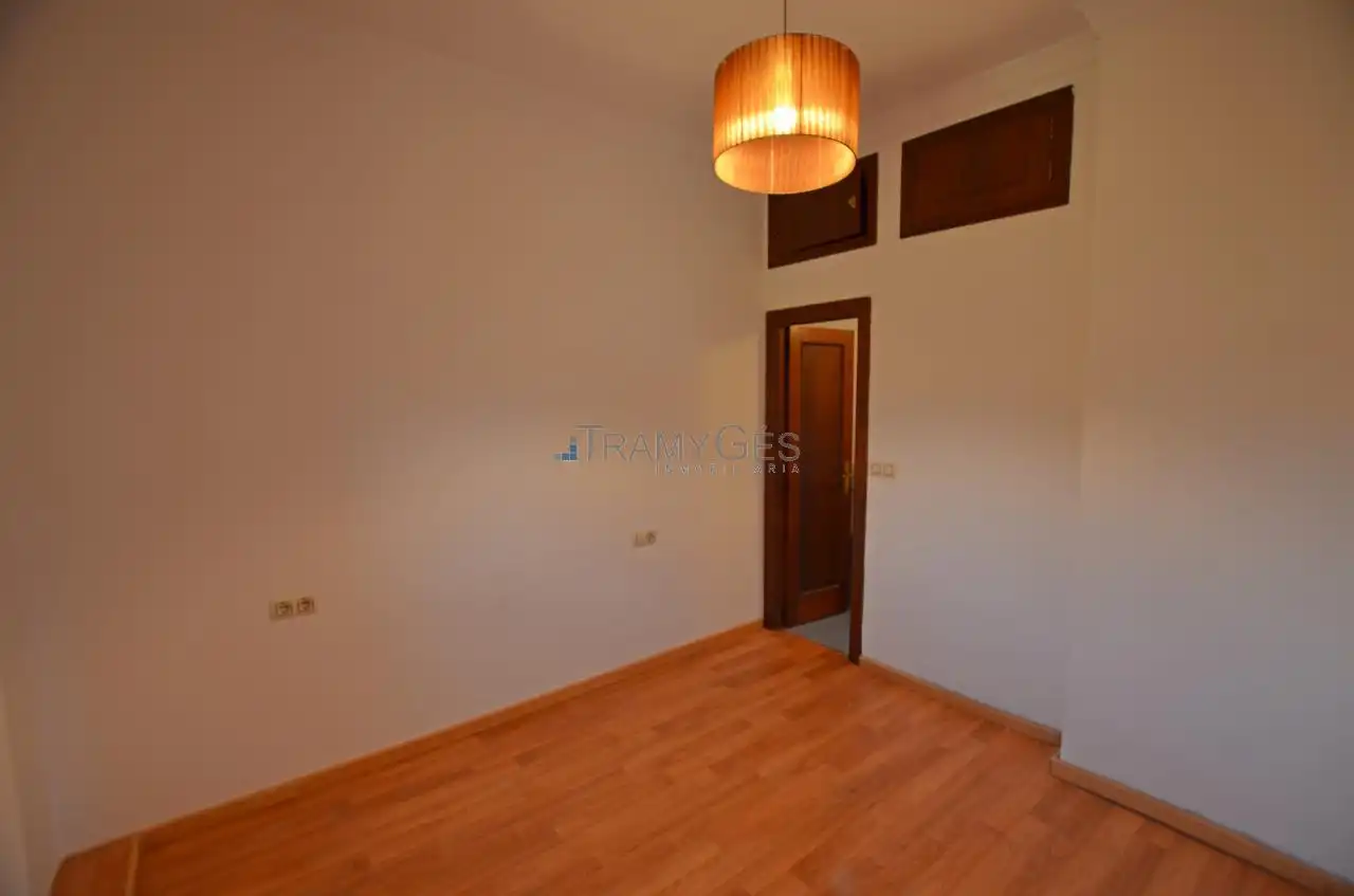 Dormitori de Casa o xalet en venda en Tomiño amb Jardí privat, Terrassa i Traster