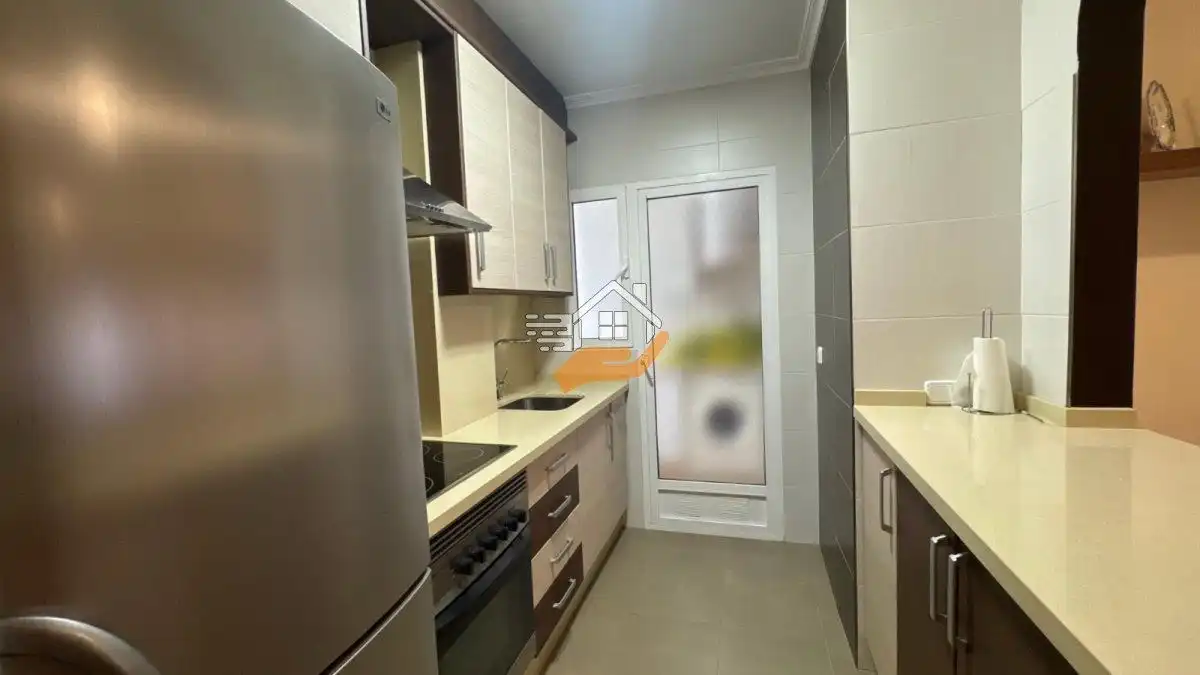Cuina de Casa adosada en venda en Los Alcázares amb Aire condicionat, Terrassa i Traster