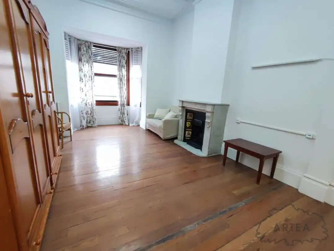 Sala de estar de Piso de alquiler en Bilbao  con Calefacción, Horno y Lavadora