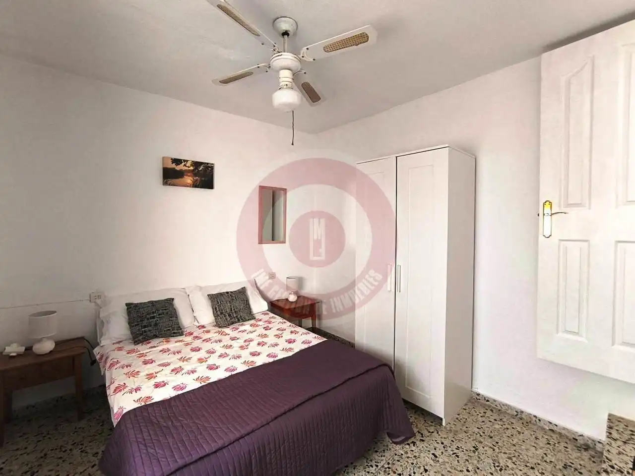Habitación de Casa adosada en venta en Torrox con Terraza y Amueblado