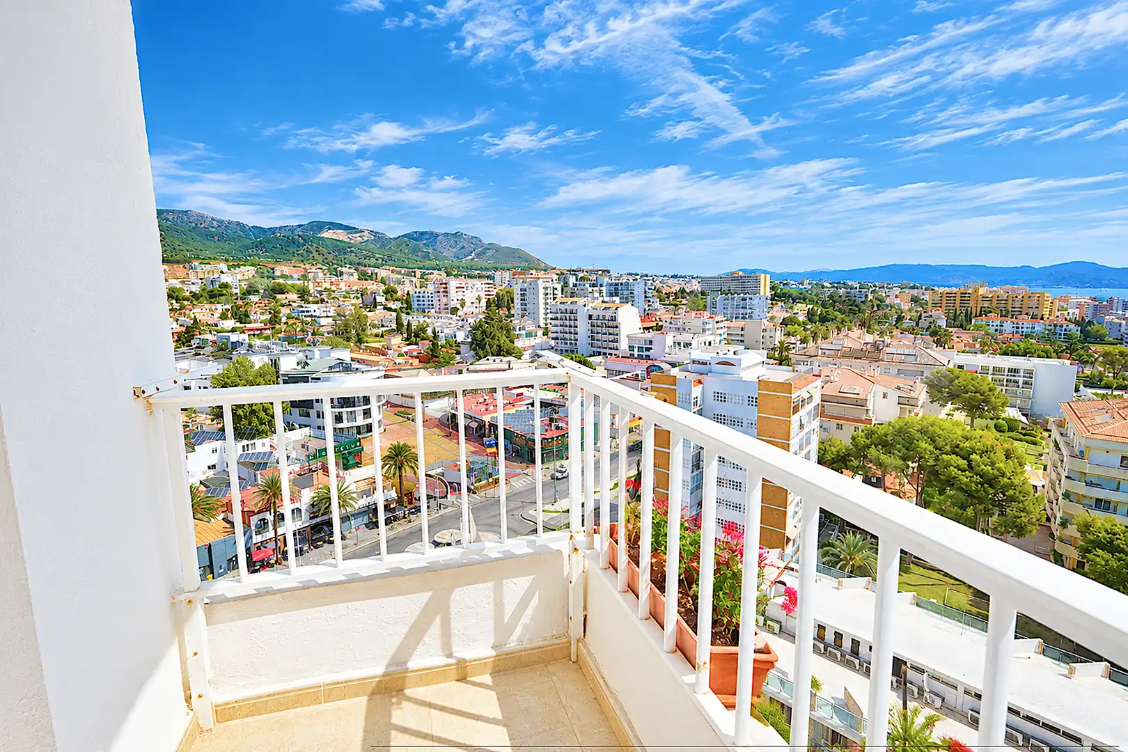 Apartment with terrace for sale in Puerto Marina, imagen 11