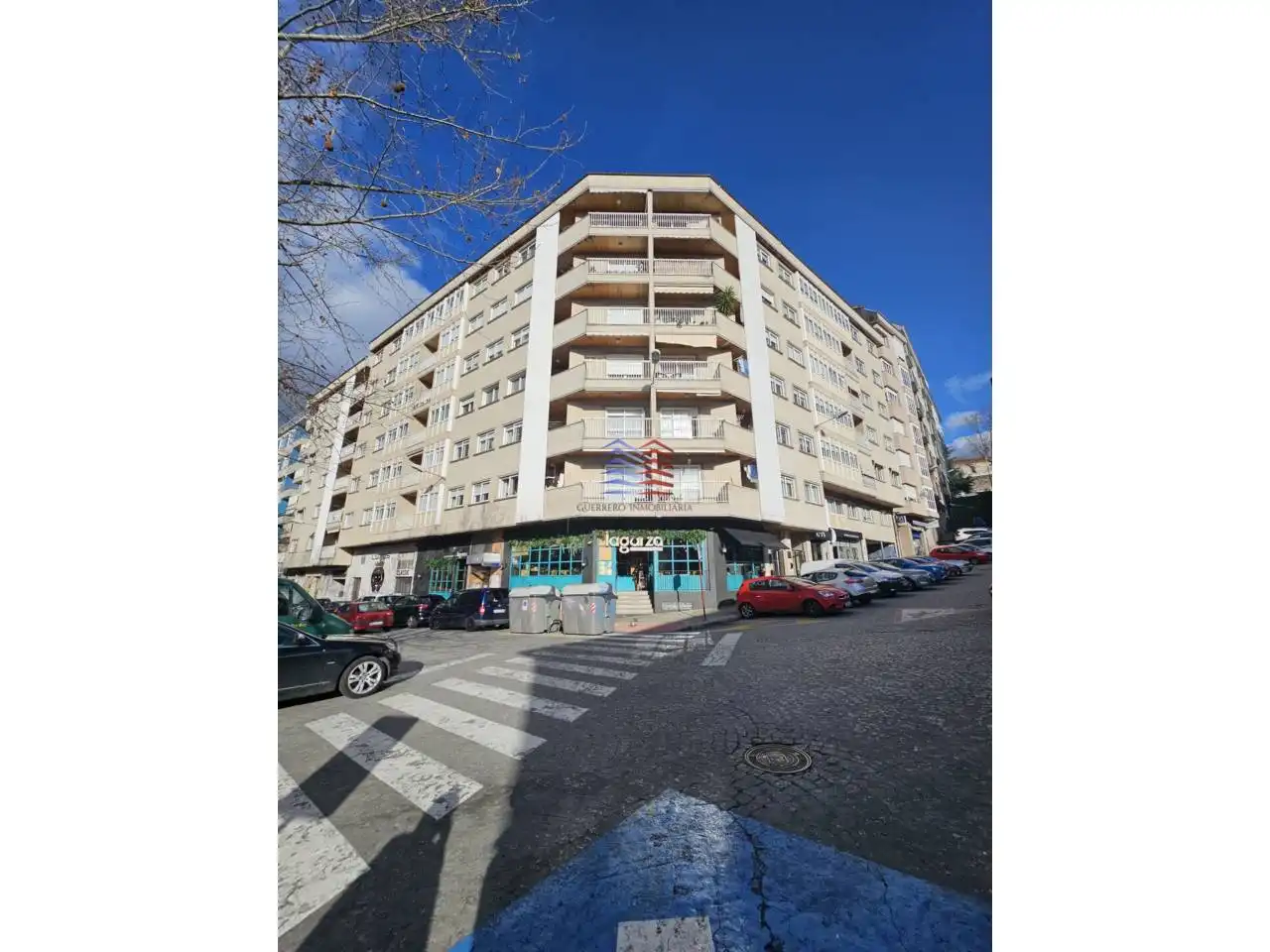 Außenansicht von Garage zum Verkauf in Ourense Capital 