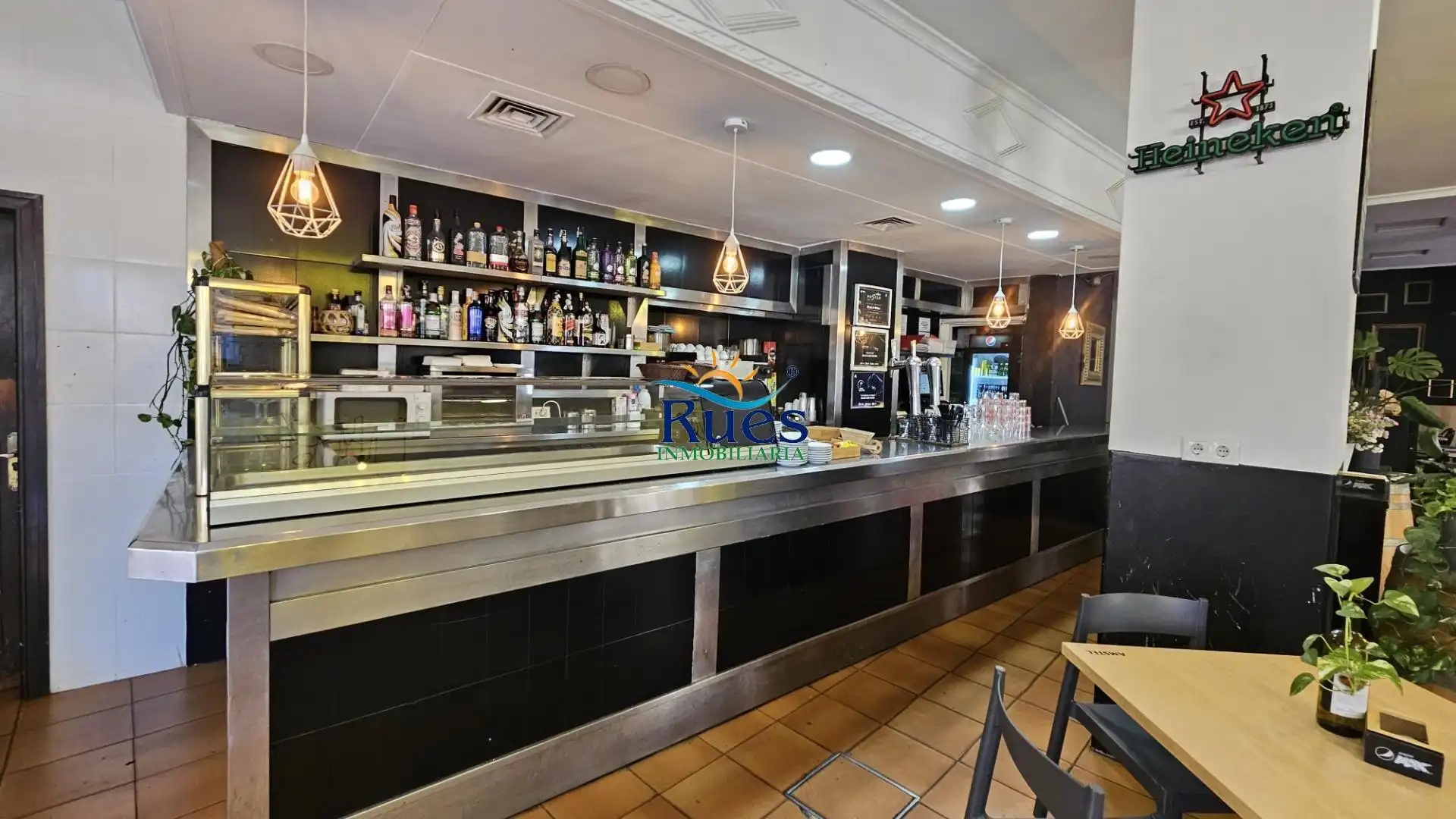 Business premises for transfer in Calle Torre blanca, imagen 16