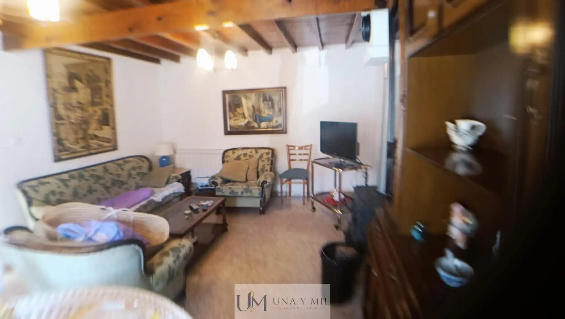 Sala d'estar de Casa o xalet en venda en Pedrosillo de los Aires amb Calefacció