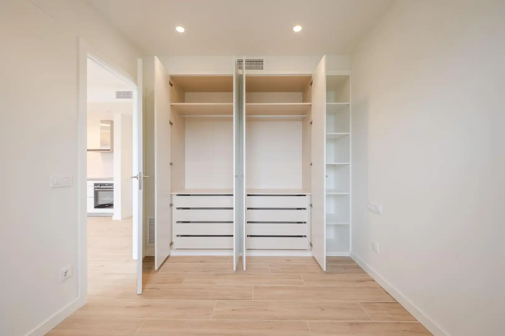 Apartments for rent in Carrer font de la teula, Domeny
