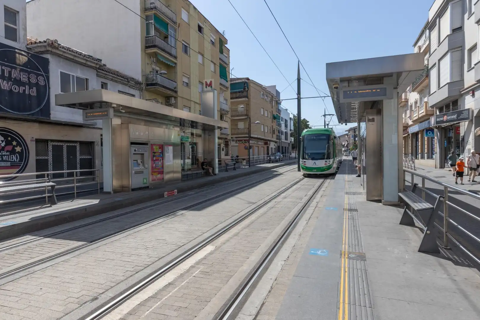 Vista exterior de Piso en venta en Maracena con Balcón