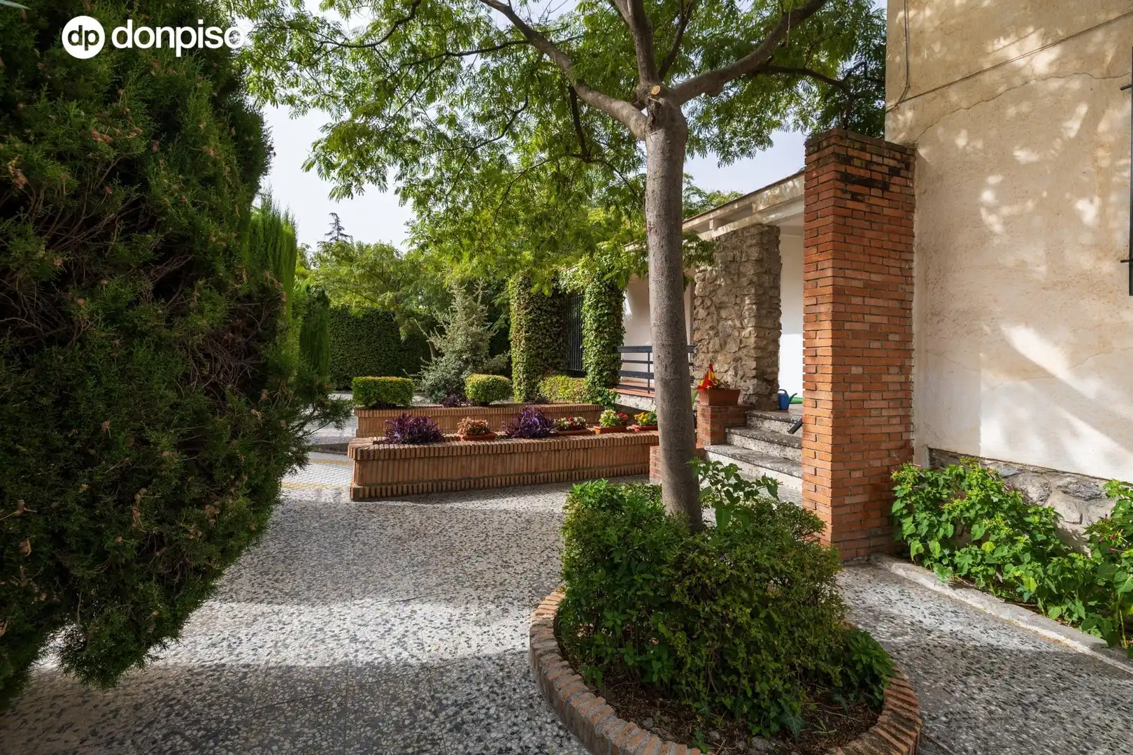 Terraza de Casa o chalet en venta en Armilla con Aire acondicionado, Calefacción y Jardín privado