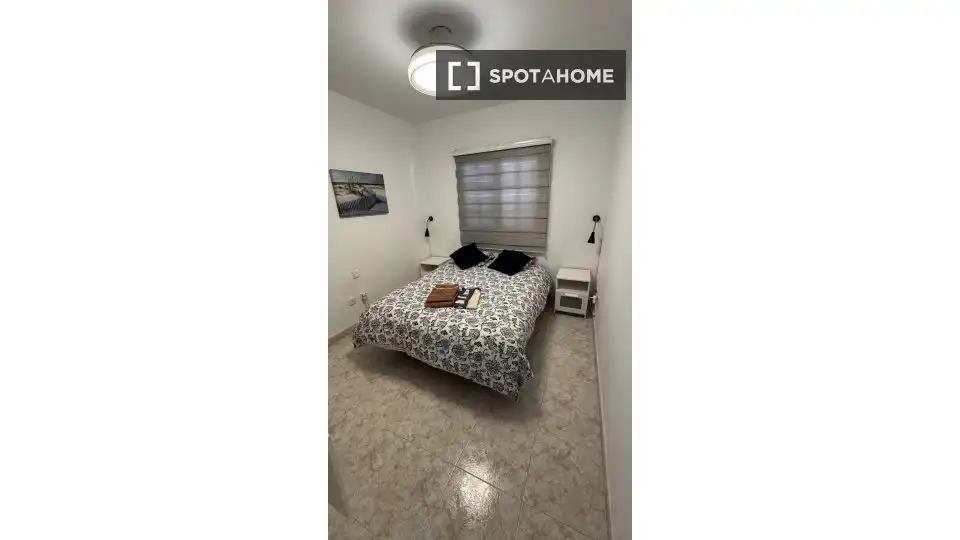 Bedroom of Flat for share in Teguise  with Air Conditioner, Heating and Furnished