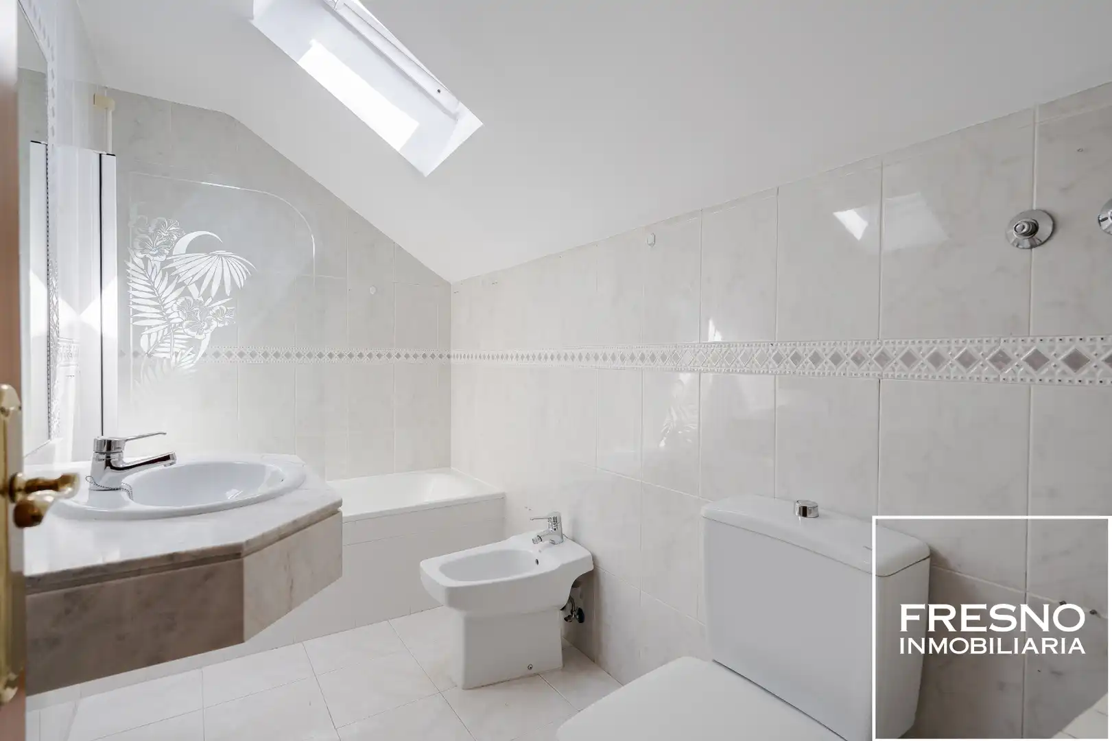 Baño de Casa o chalet en venta en Cobeña con Aire acondicionado, Calefacción y Jardín privado