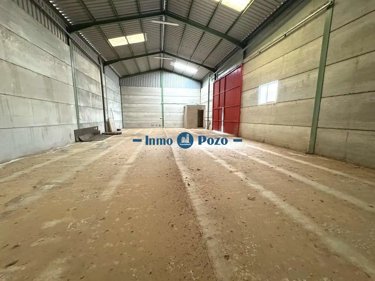 Nave industrial en venta en Almendralejo, imagen 3