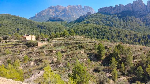 Casa-chalet en Venta en Benimantell