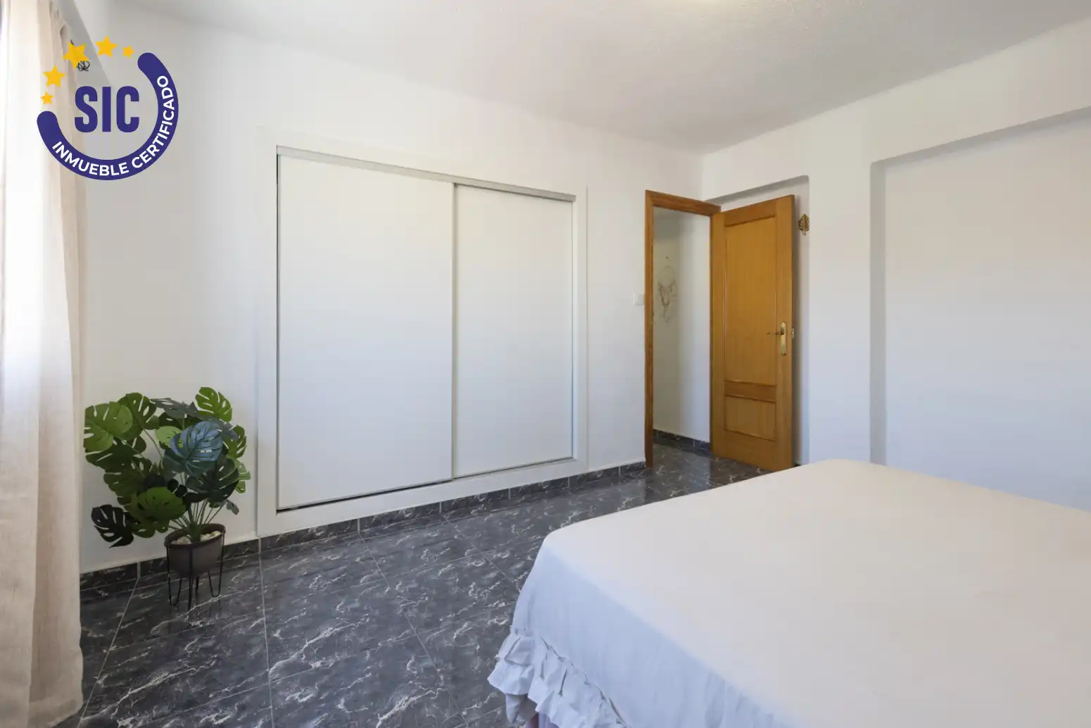 Dormitori de Pis en venda en Aldaia amb Calefacció, Terrassa i Traster