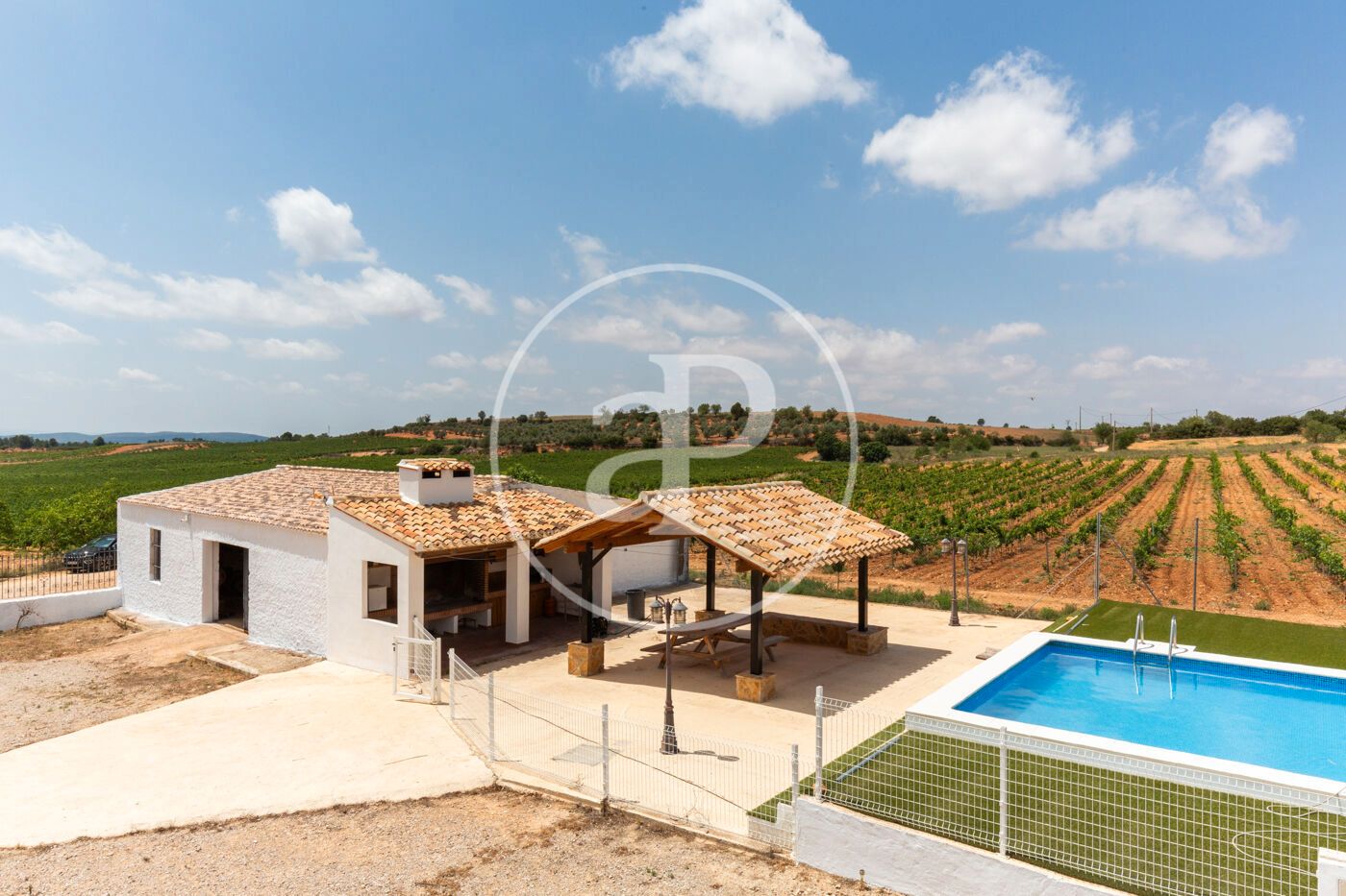 Exterior view of Country house for sale in Requena  with Air Conditioner, Heating and Private garden