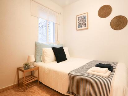 Bedroom of Flat to rent in  Madrid Capital  with Heating, Furnished and Washing machine