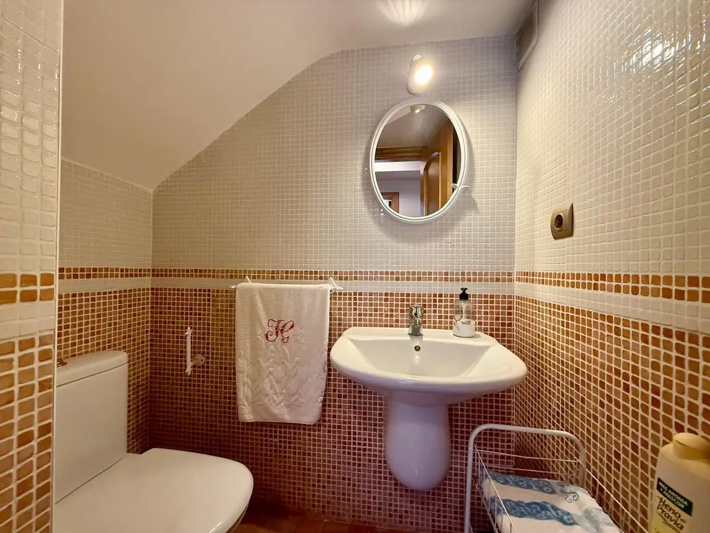 Baño de Casa adosada en venta en Almería con Aire acondicionado, Jardín privado y Terraza