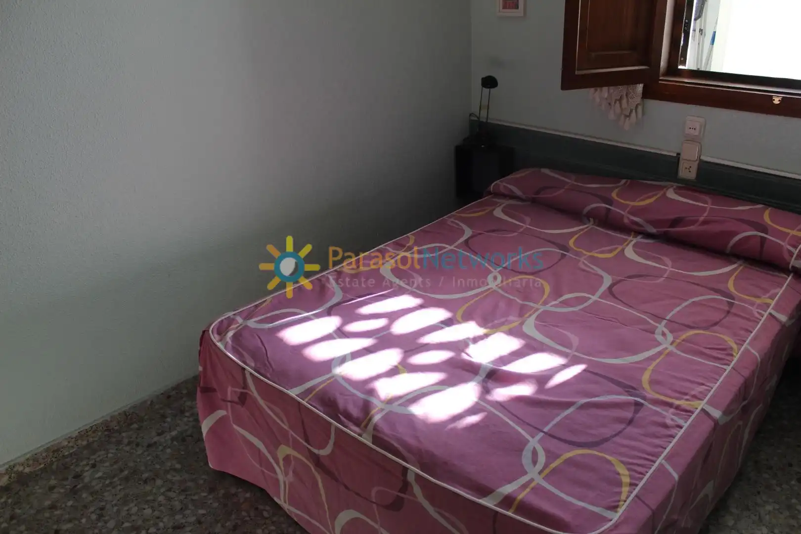 Bedroom of Apartments for rent in Oliva  with Terrace, Furnished and Balcony
